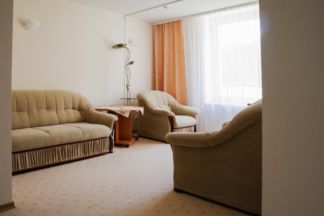 Hotel Visagino Parkas Visaginas Esterno foto