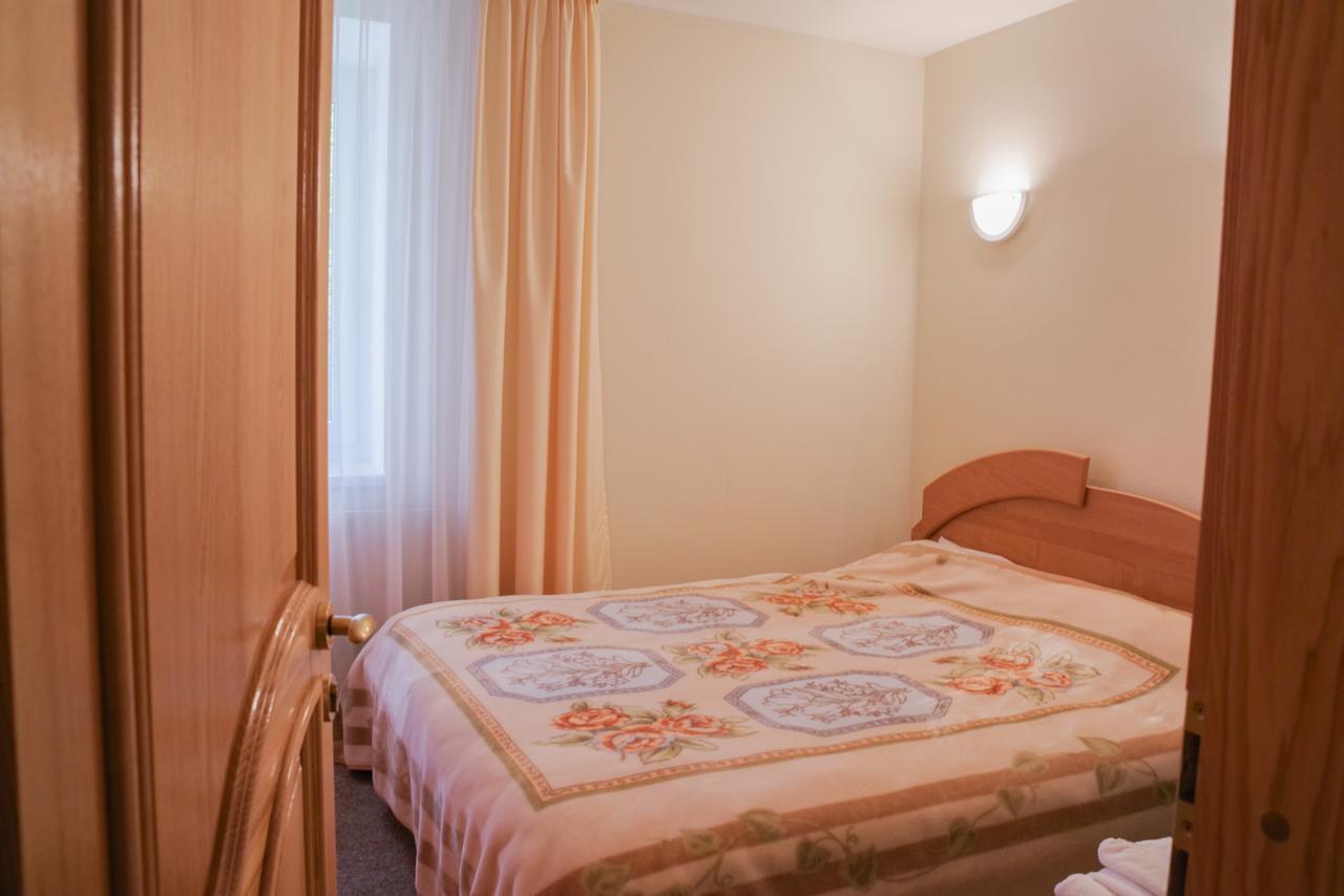 Hotel Visagino Parkas Visaginas Esterno foto